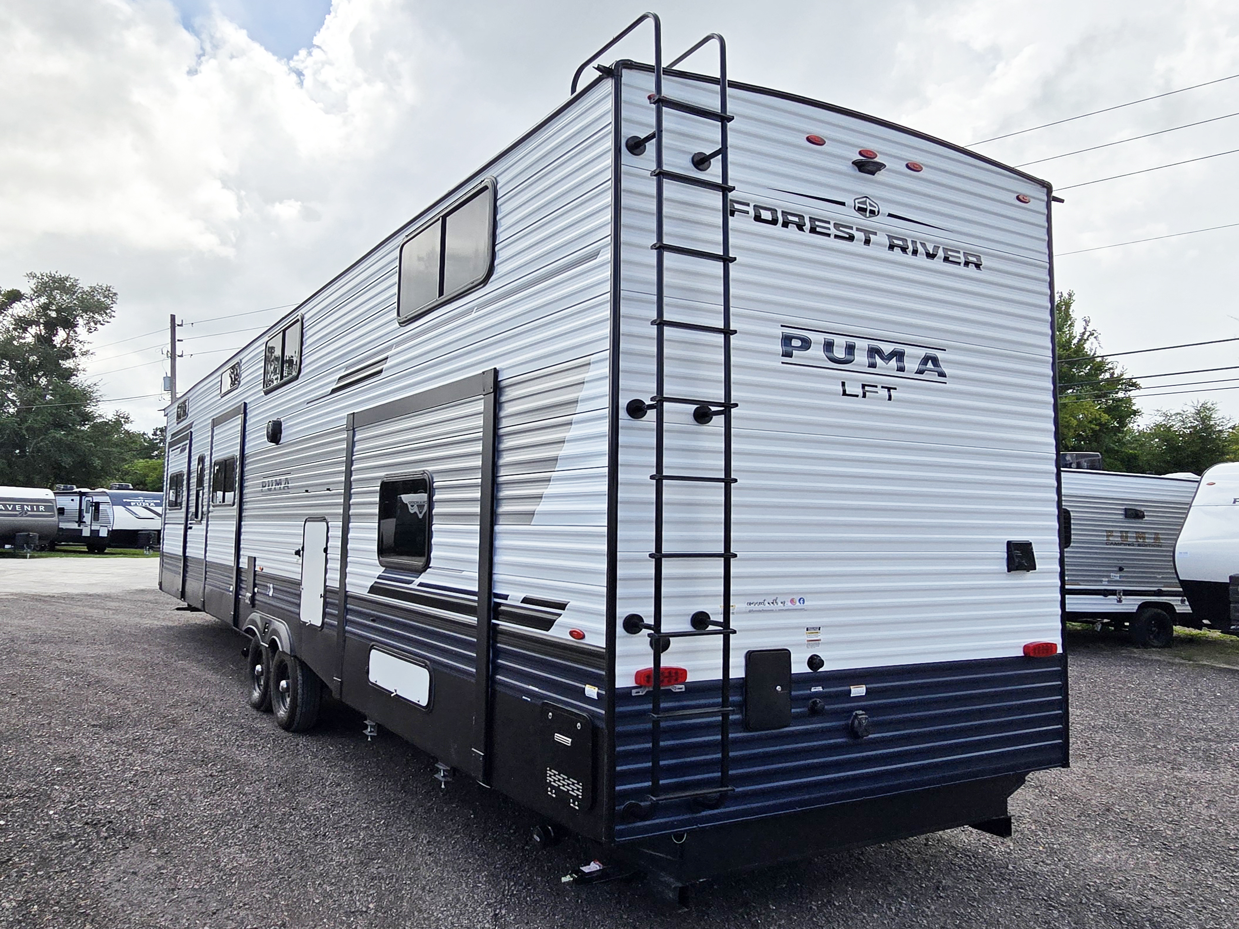 New 2026 Forest River Puma Vista 403LFT For Sale in Jacksonville