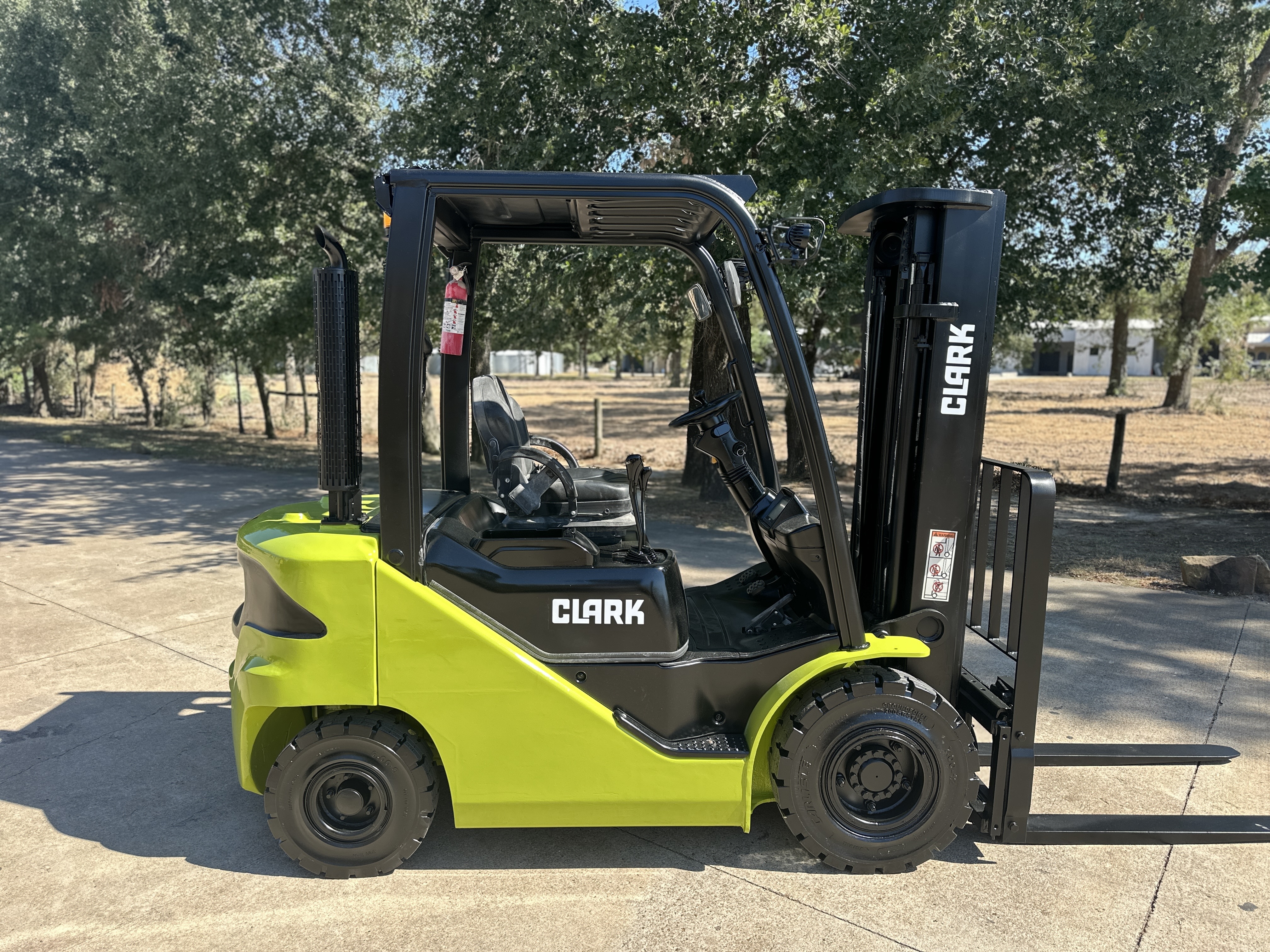 2021 CLARK S25D in Houston, TX