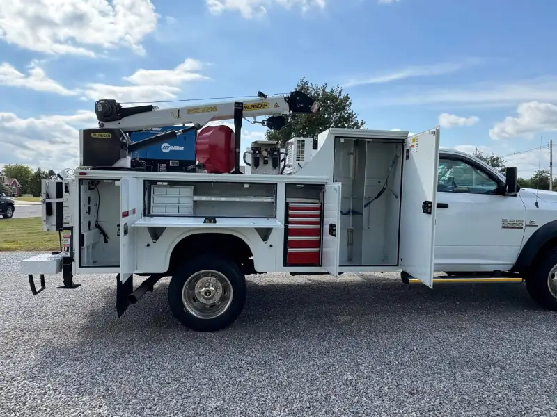 2014 RAM 5500 SERVICE / MECHANICS TRUCK