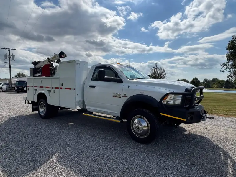 2014 RAM 5500 SERVICE / MECHANICS TRUCK