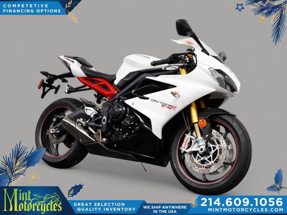 Used★2TR19cm【Zonal 675 Professional Magnetic Tape】1/4”×2500ft★Back-coated★10号★オープンリール Looking to buy a Daytona 675 and these are my two options. Would