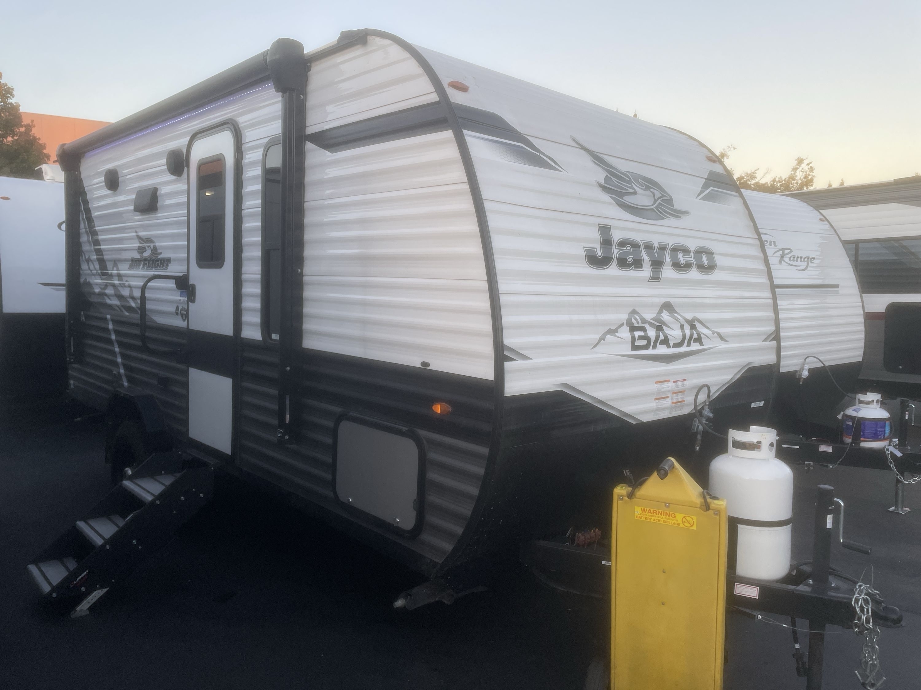 68f7825d601a8a99a50fe272.jpg?