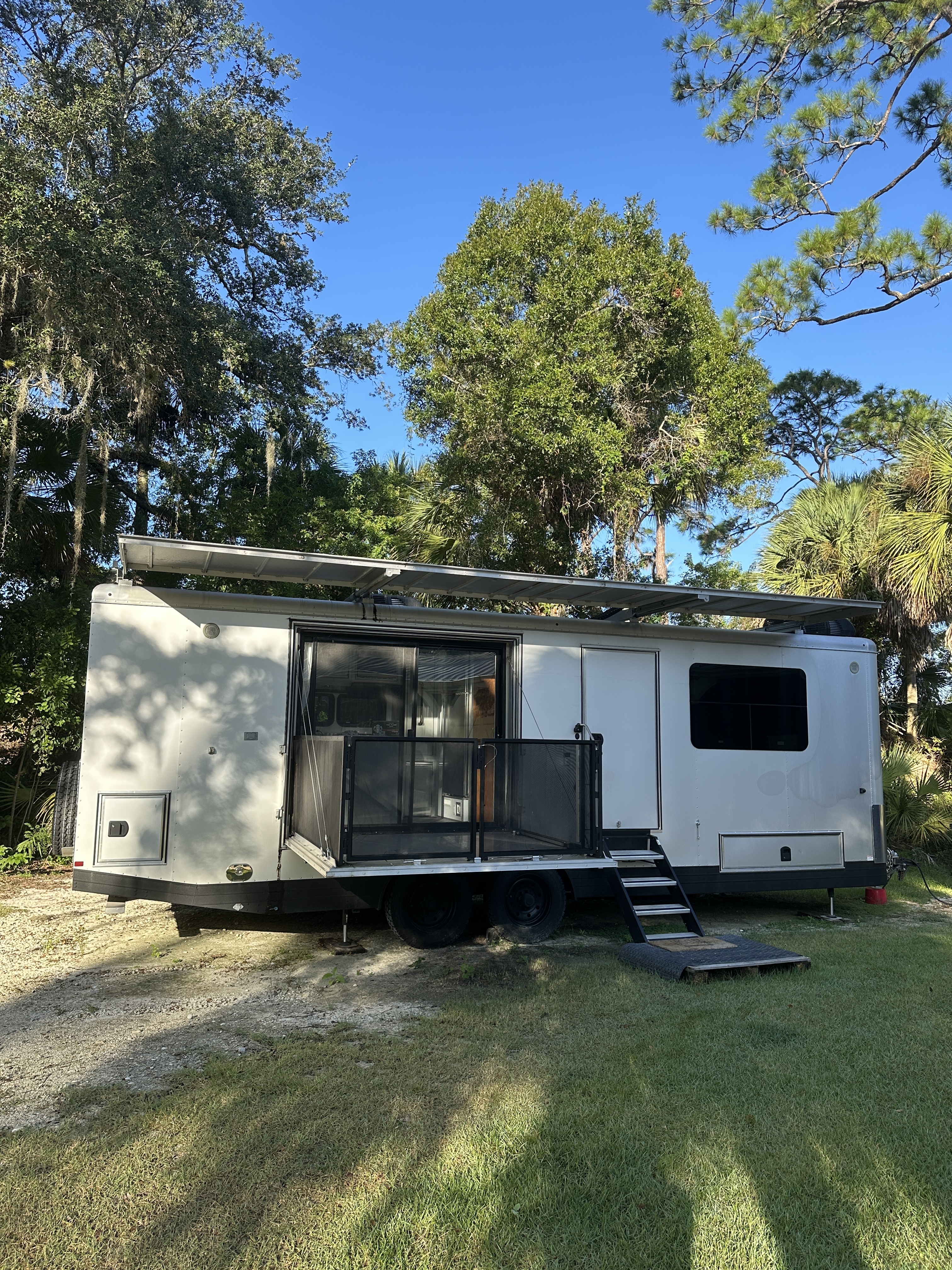 2023 Living Vehicle Pro-Ev in vero beach FL