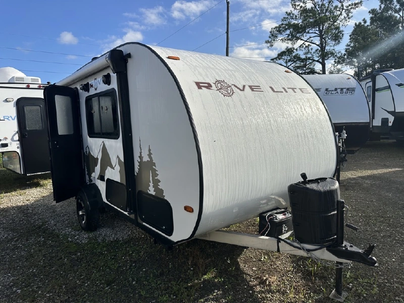 2022 TRAVEL LITE