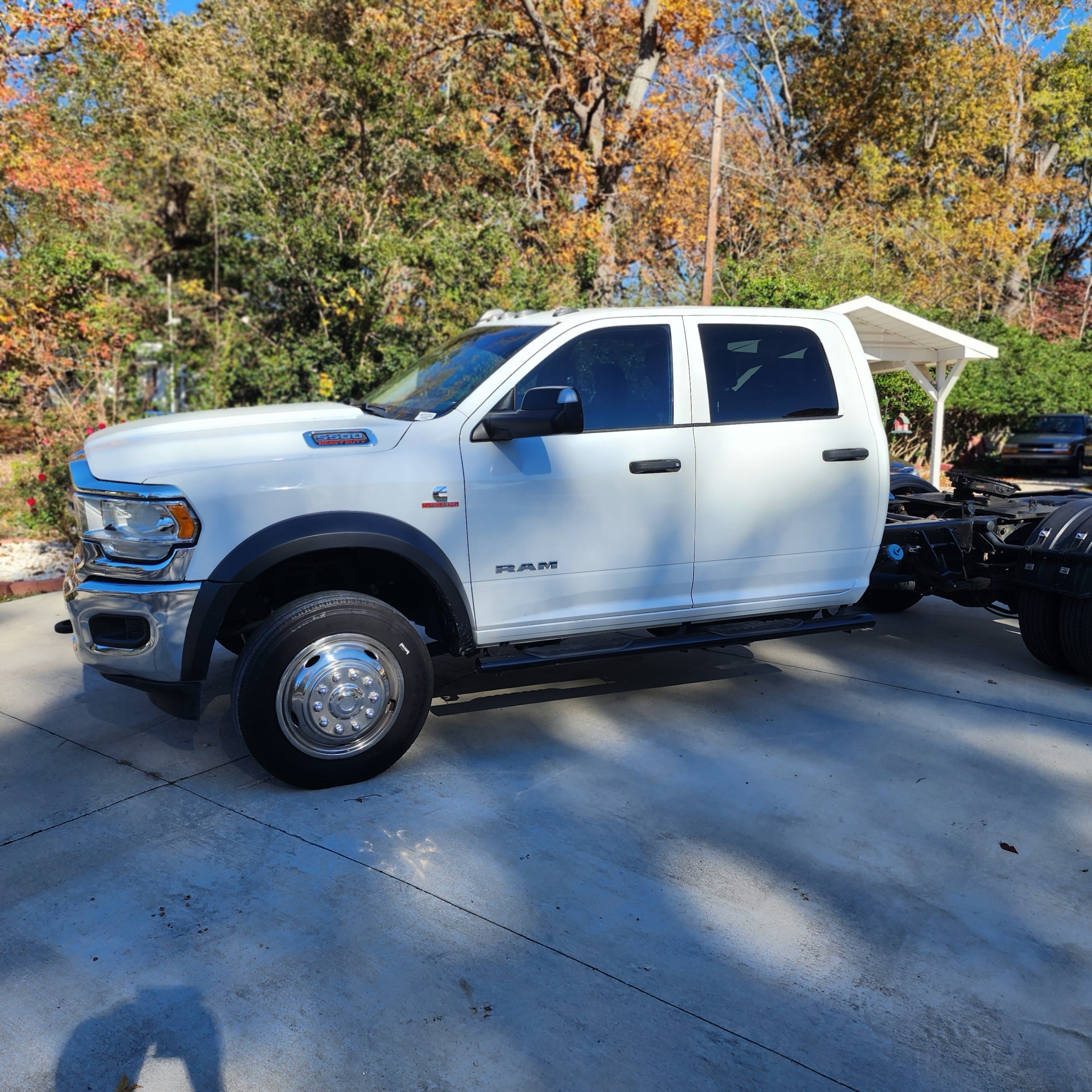 2020 RAM 5500 CREW CAB CHASSIS in Fayetteville, NC