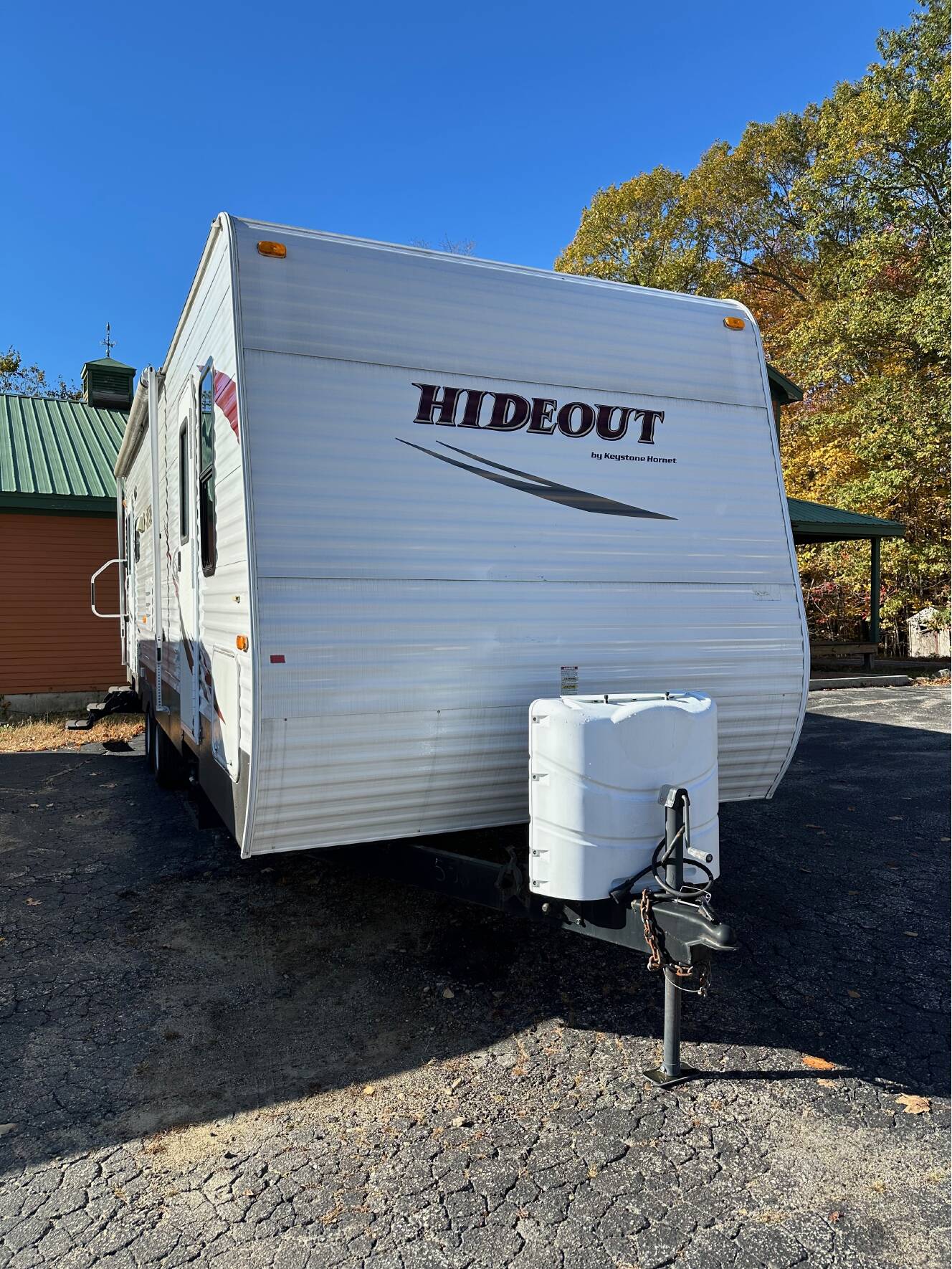 A photo of this 2011 Keystone HIDEOUT 26RLS