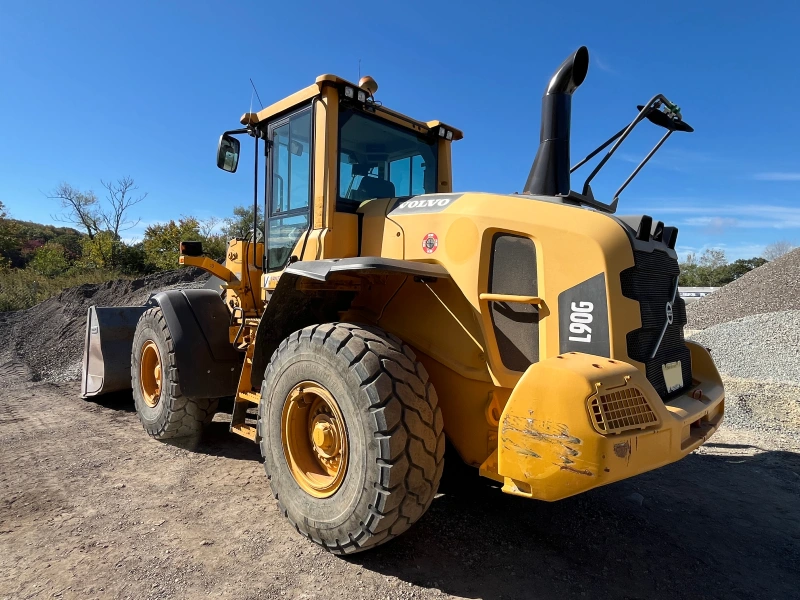 2014 VOLVO L90G