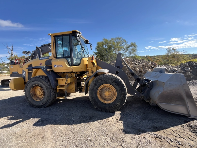 2014 VOLVO L90G