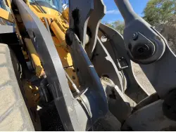 2014 VOLVO L90G