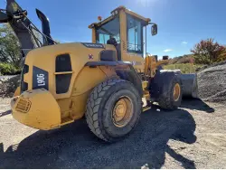 2014 VOLVO L90G