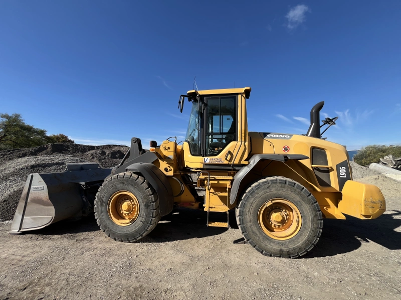 2014 VOLVO L90G