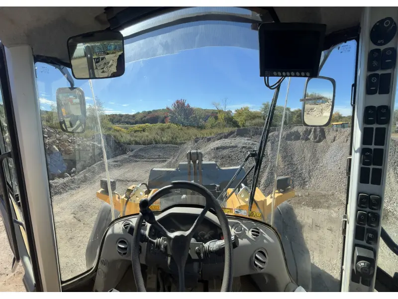 2014 VOLVO L90G