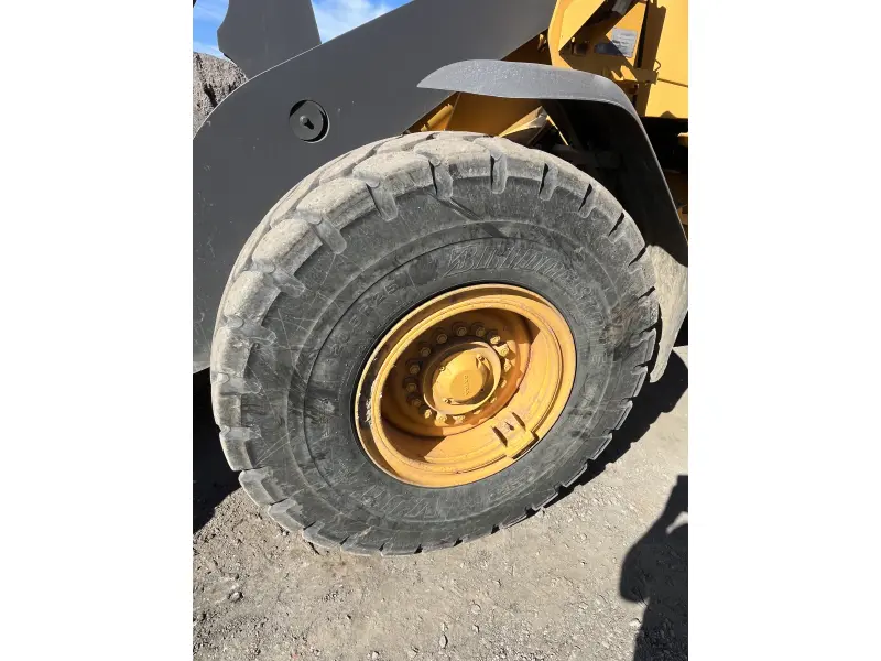 2014 VOLVO L90G