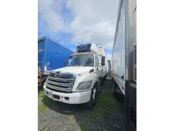 2013 HINO HINO 338
