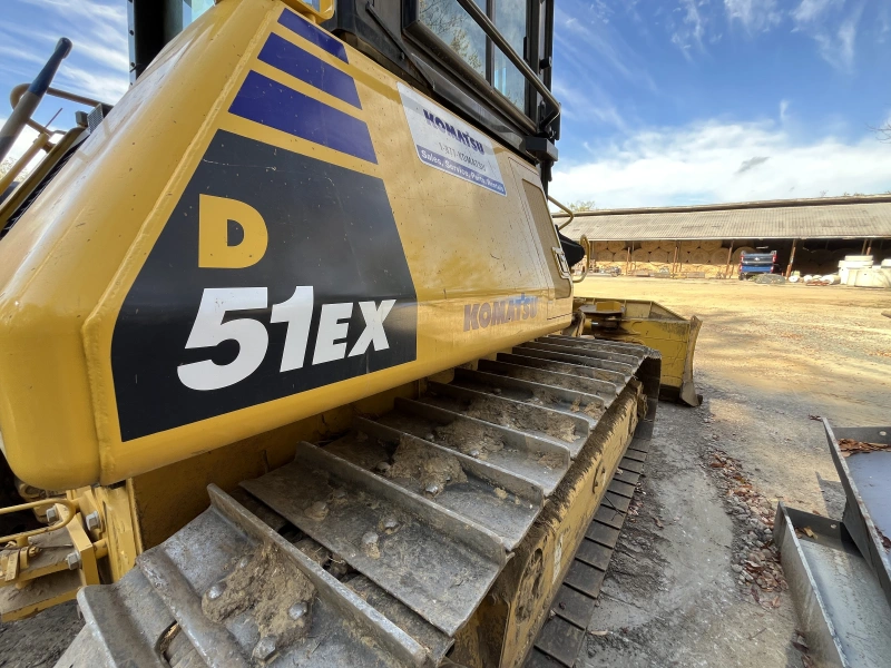 2023 KOMATSU D51EX-24