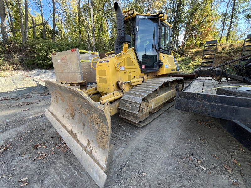 2023 KOMATSU D51EX-24