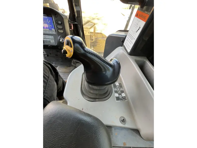 2023 KOMATSU D51EX-24