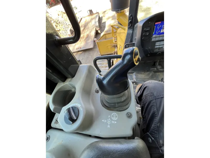 2023 KOMATSU D51EX-24