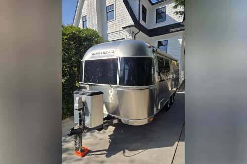 2018 Airstream INTERNATIONAL SIGNATURE 23D in seattle WA