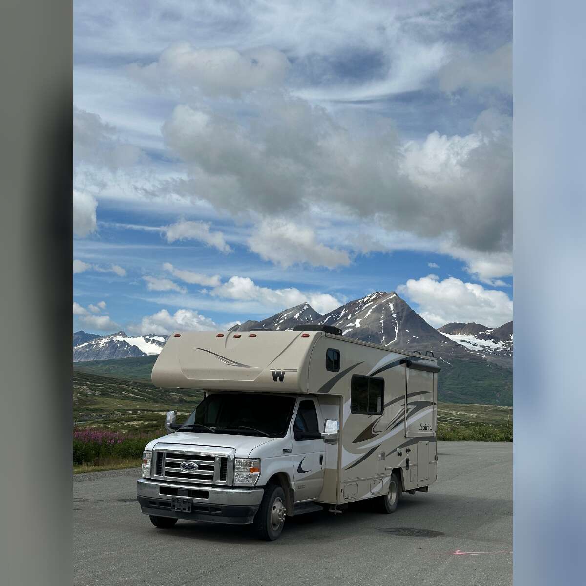 2021 Winnebago Spirit 22M
