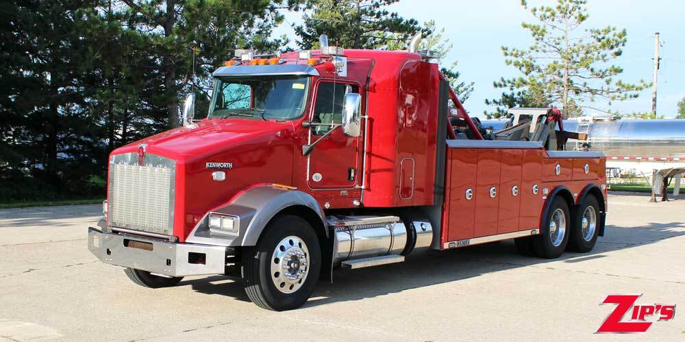2016 KENWORTH T800 in New Hampton, IA