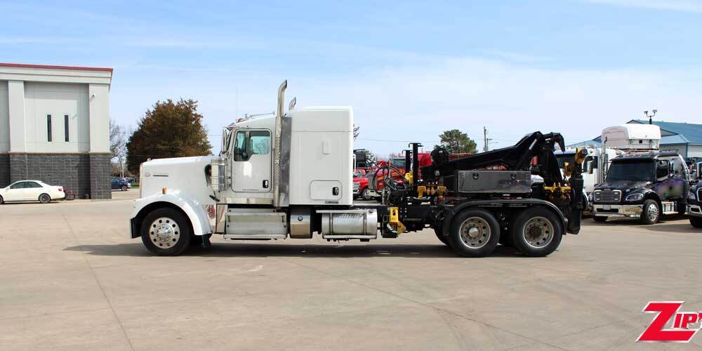 2014 KENWORTH W900 in New Hampton, IA