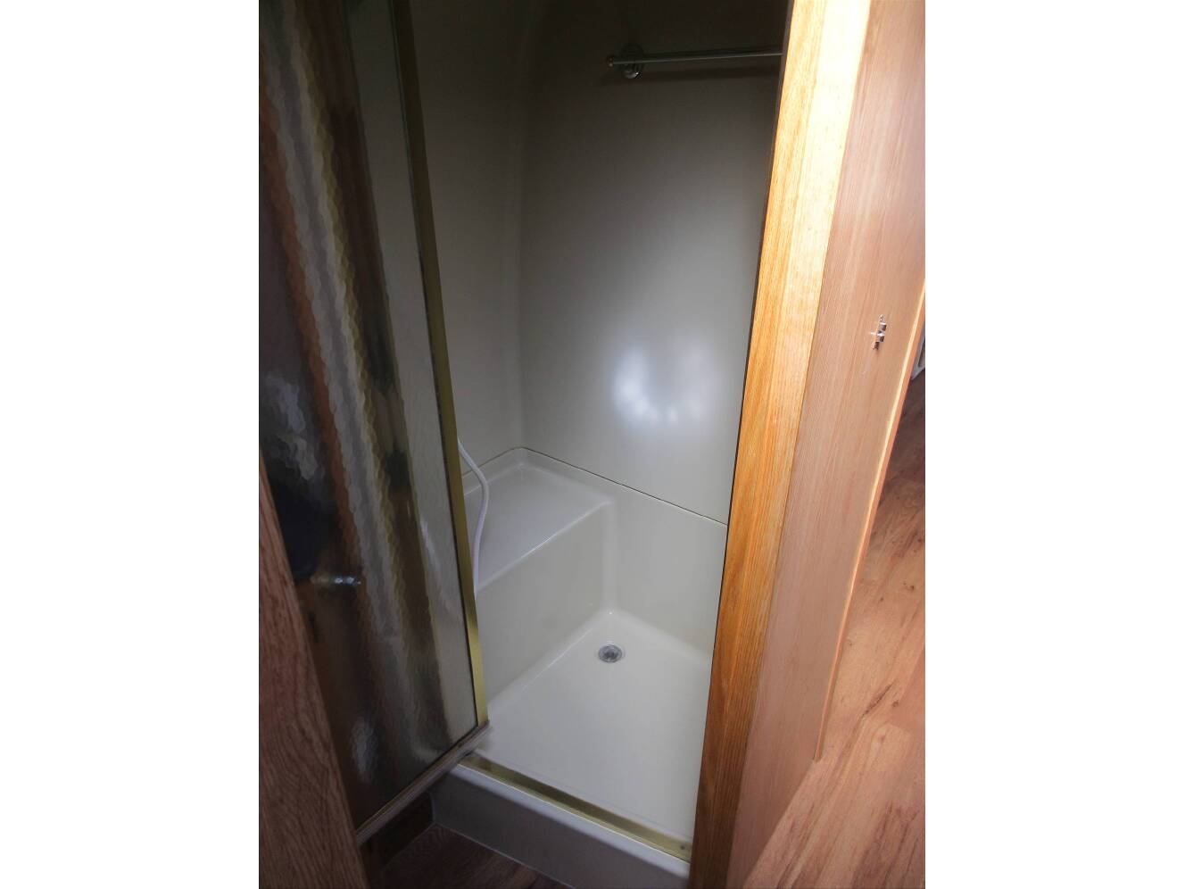 A photo of this 2005 Airstream CLASSIC