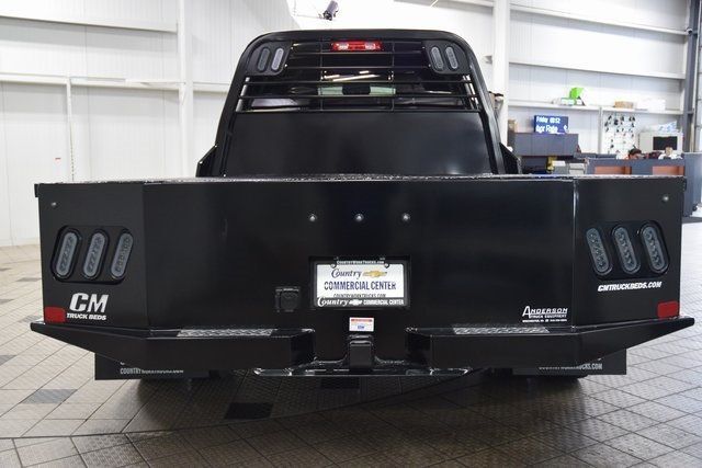 2024 Ram 5500 Tradesman photo 3