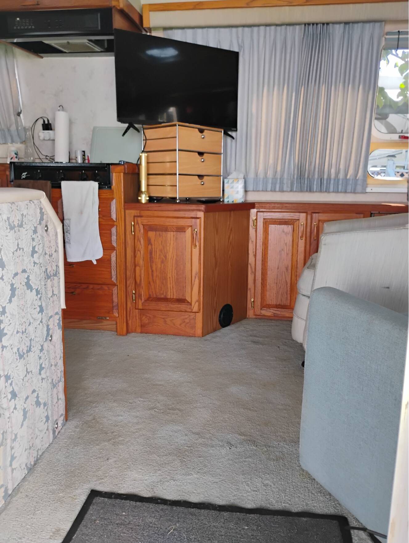 A photo of this 1995 Airstream EXCELLA 34