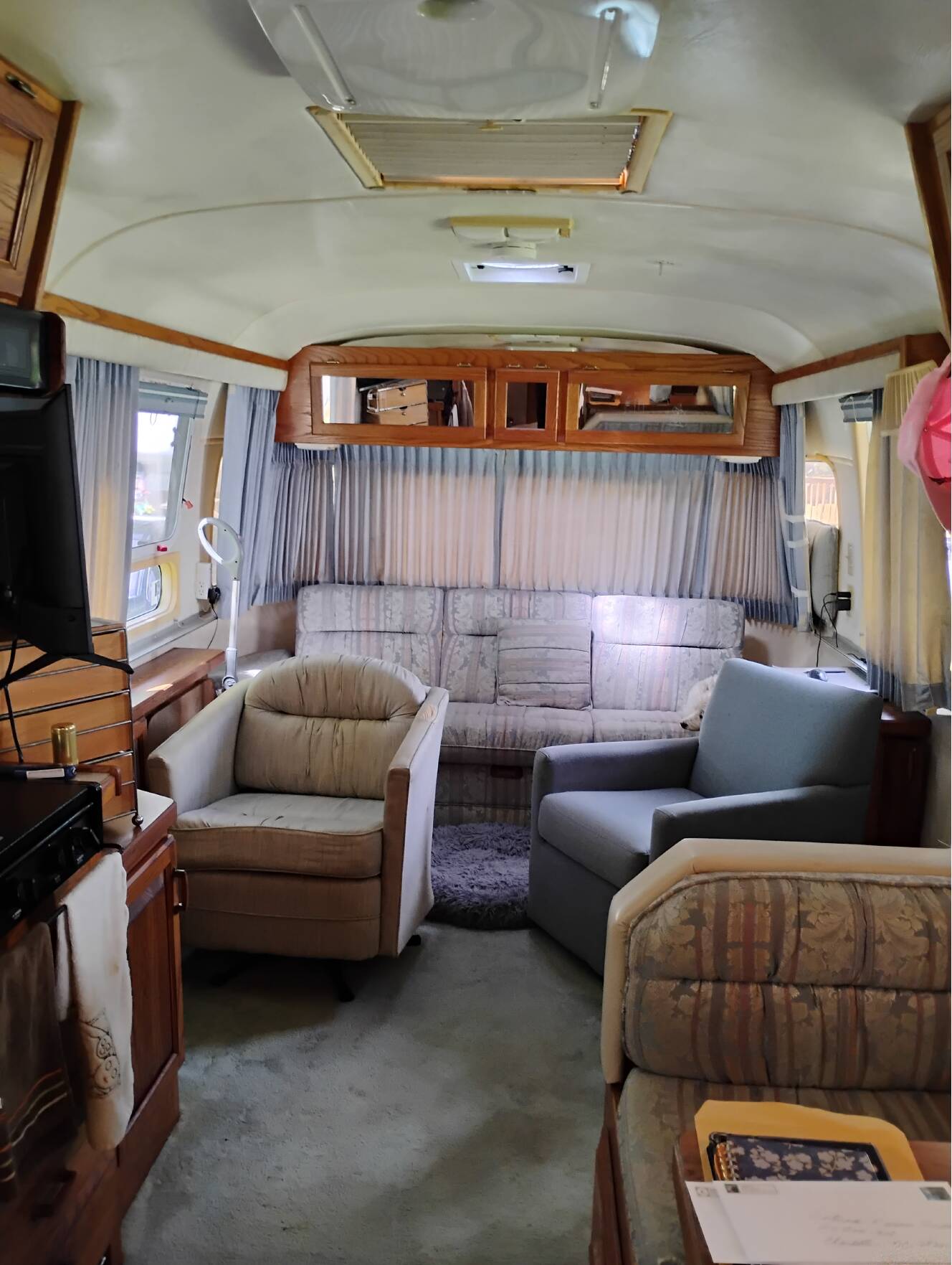 A photo of this 1995 Airstream EXCELLA 34