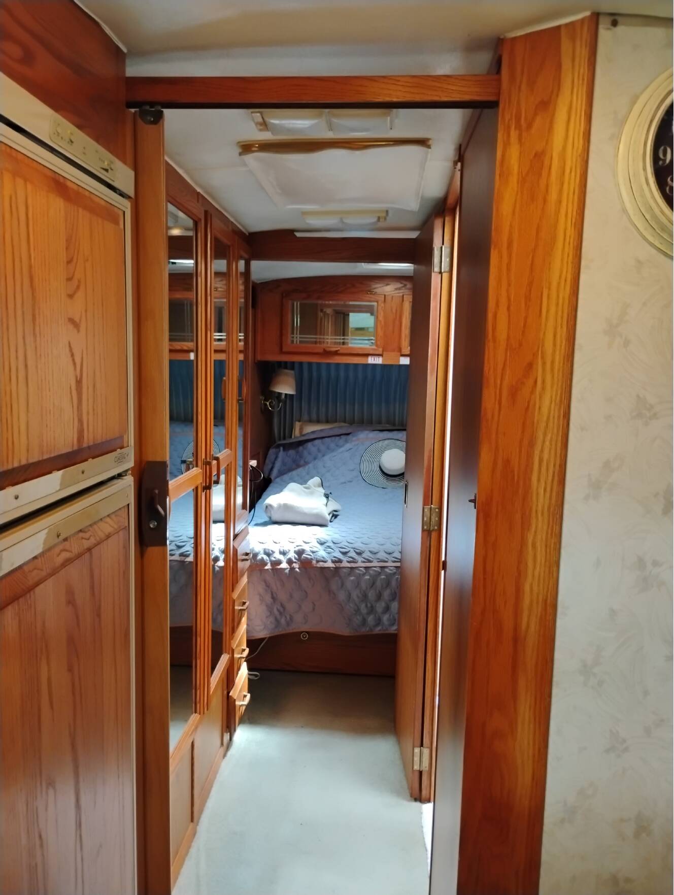 A photo of this 1995 Airstream EXCELLA 34