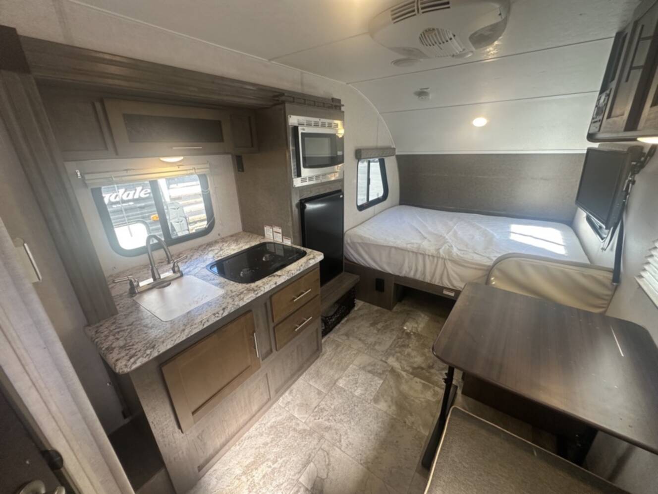 A photo of this 2017 Forest River RP180