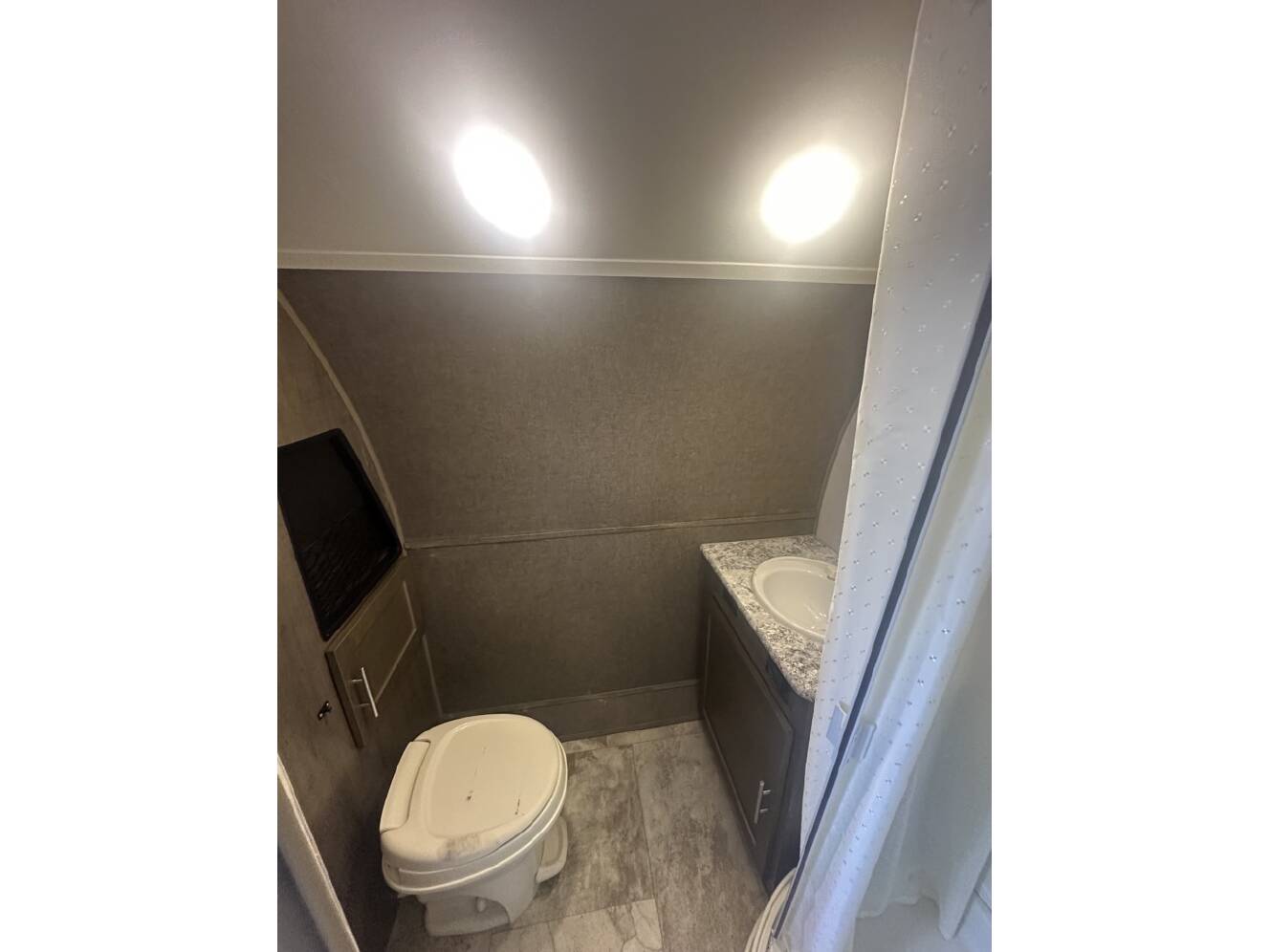 A photo of this 2017 Forest River RP180