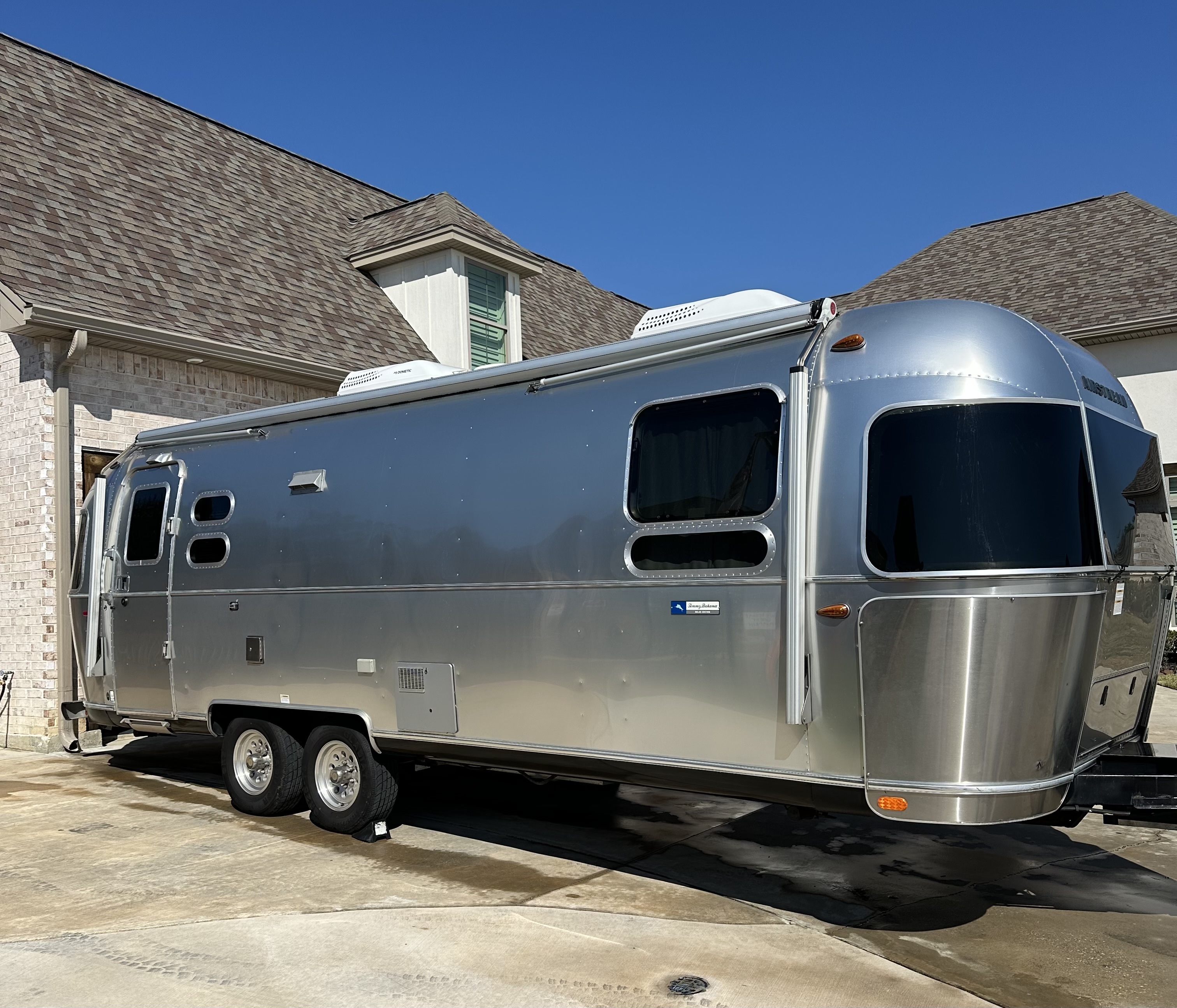 2019 Airstream TOMMY BAHAMA SPECIAL EDITION 27FB RV