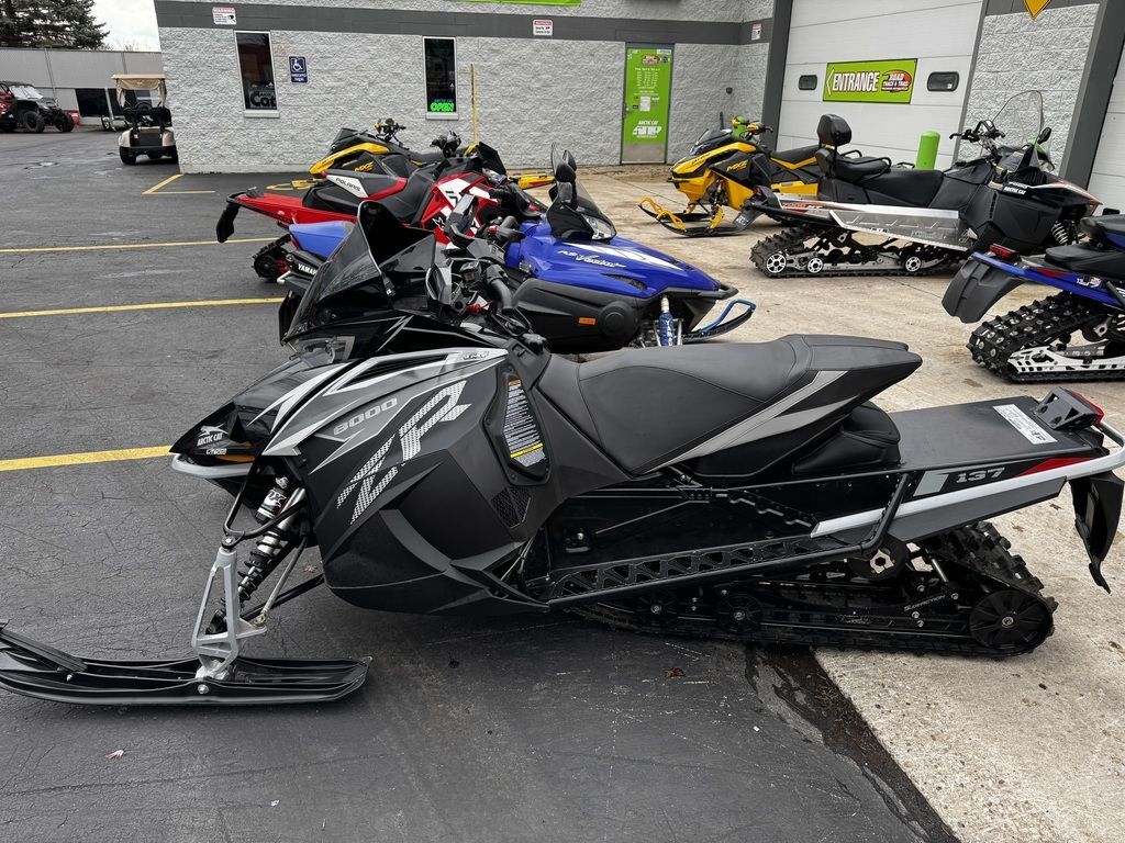 8000 Limited Zr For Sale - Arctic Cat Snowmobiles - Snowmobile Trader
