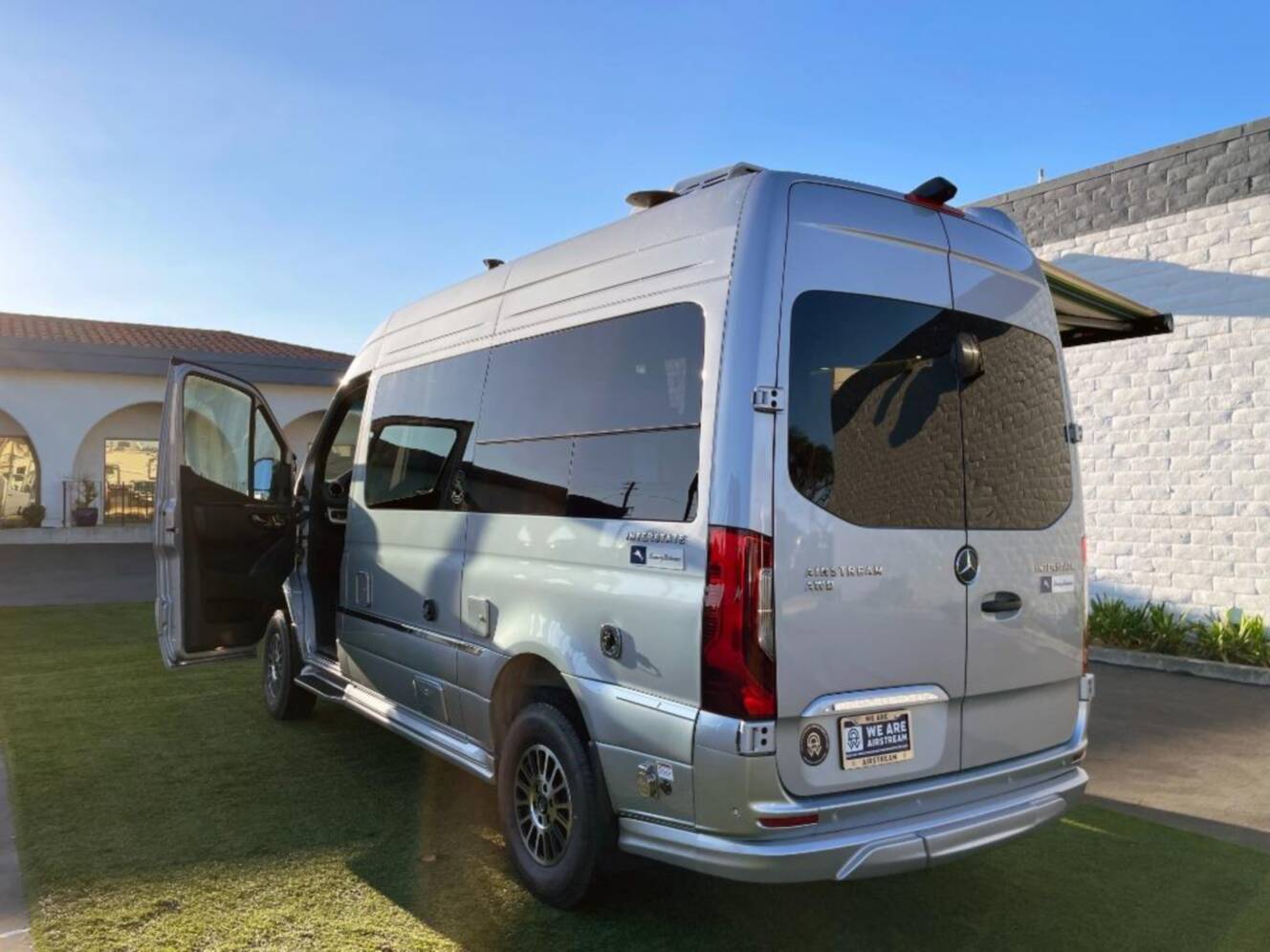 A photo of this 2026 Airstream Interstate 19 AP TOMMY BAHAMA