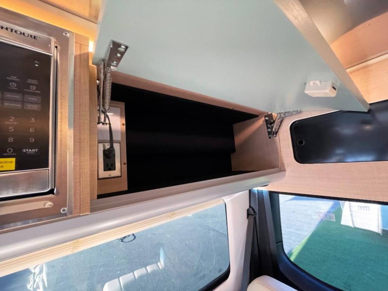 A photo of this 2026 Airstream Interstate 19 AP TOMMY BAHAMA