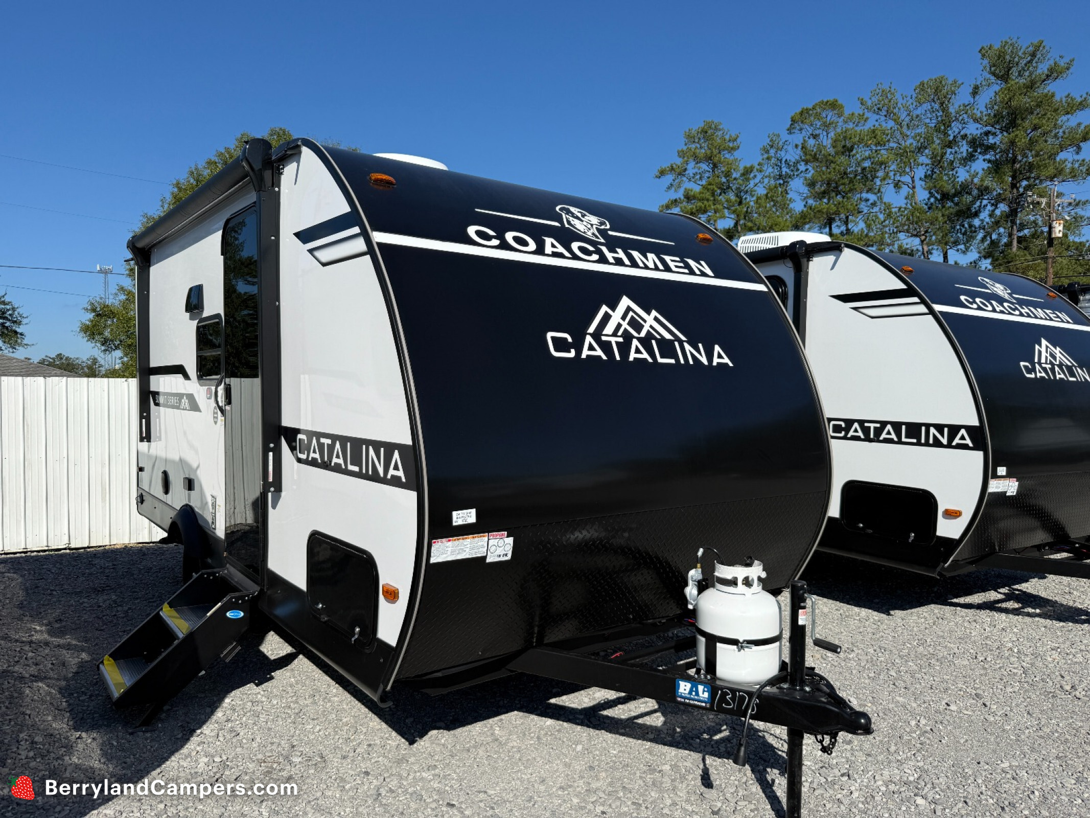 2026 Coachmen Catalina 164BHX in holden LA
