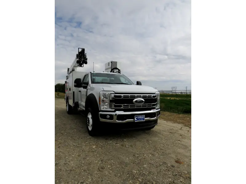 2025 FORD F600