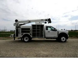 2025 FORD F600