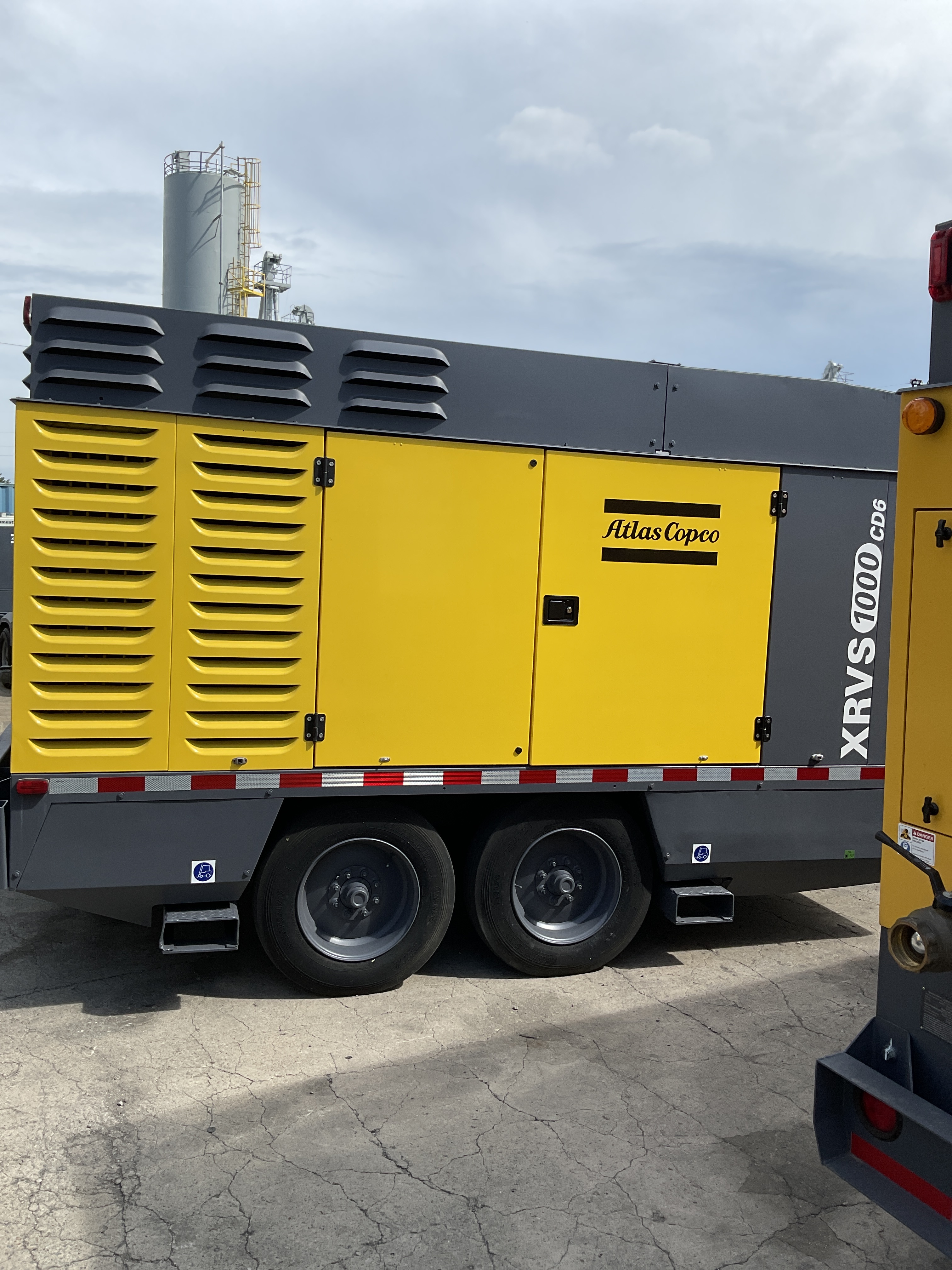 2007 ATLAS COPCO XRVS1000 CD6 in Spring City, PA