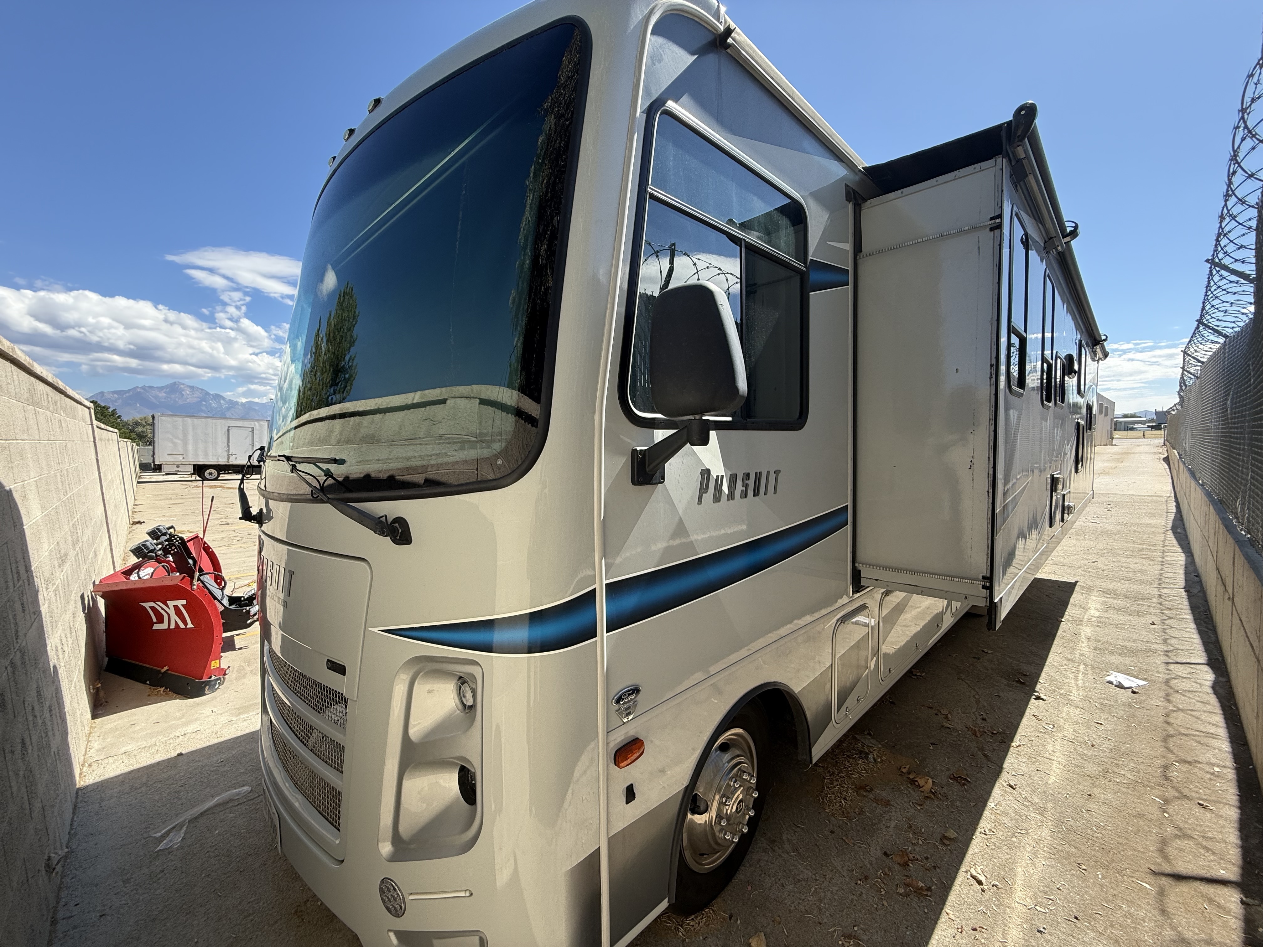 2022 Coachmen PURSUIT 31BH in sandy UT