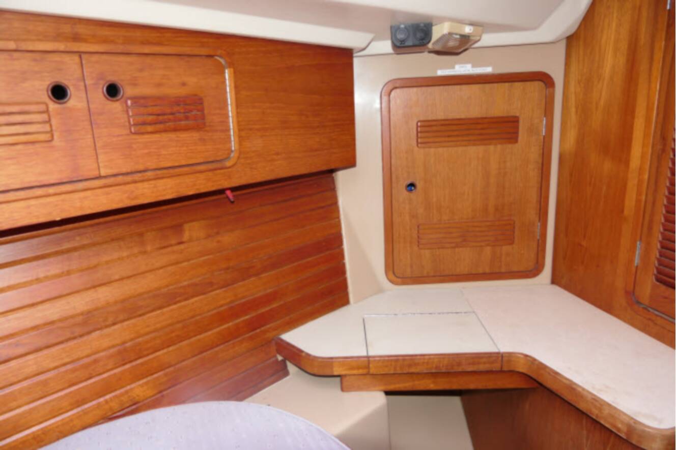 A photo of this 1989 C&C Yachts 37-40 PLUS