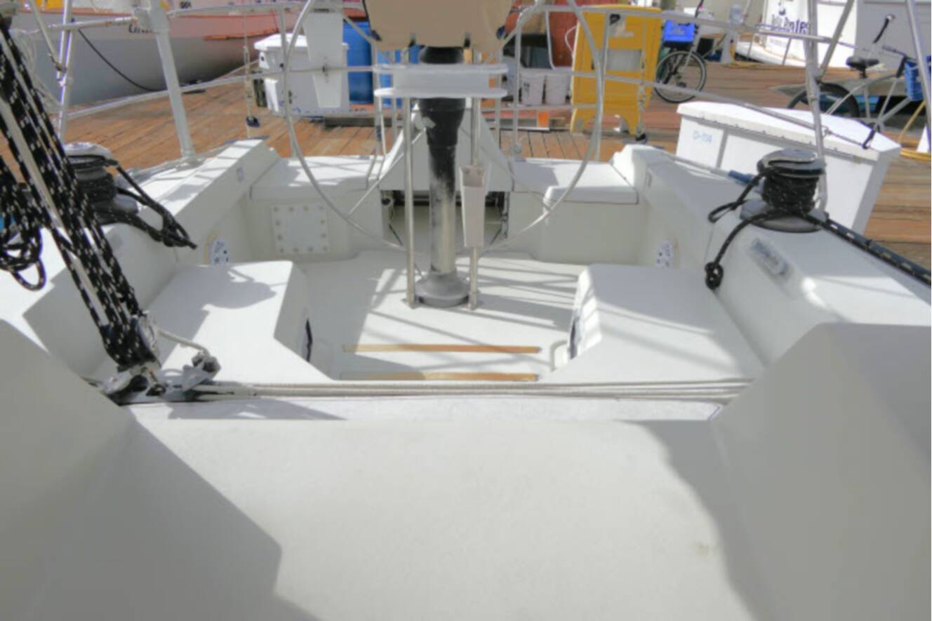 A photo of this 1989 C&C Yachts 37-40 PLUS