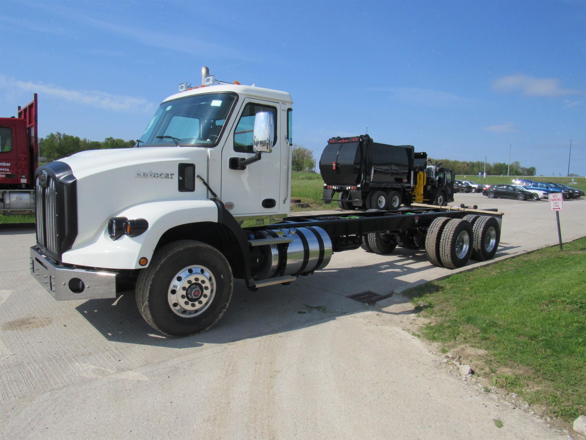 2025 Autocar DC64 in New Haven, IN