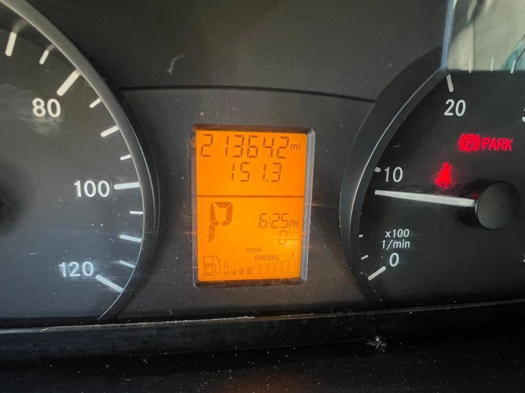 2014 Mercedes Benz Sprinter 3500 photo 4