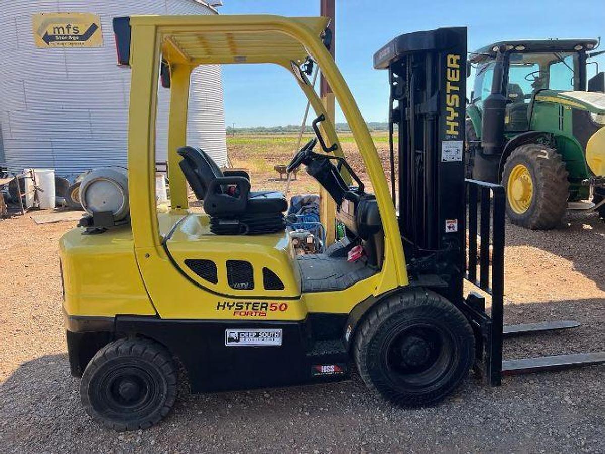 2016 HYSTER 50 in Madisonville, LA