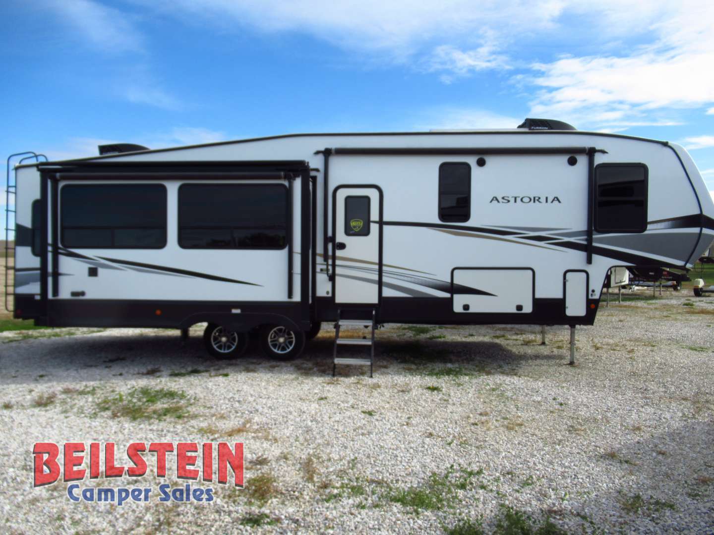 2023 Dutchmen Astoria Platinum 3173RLP in la grange MO