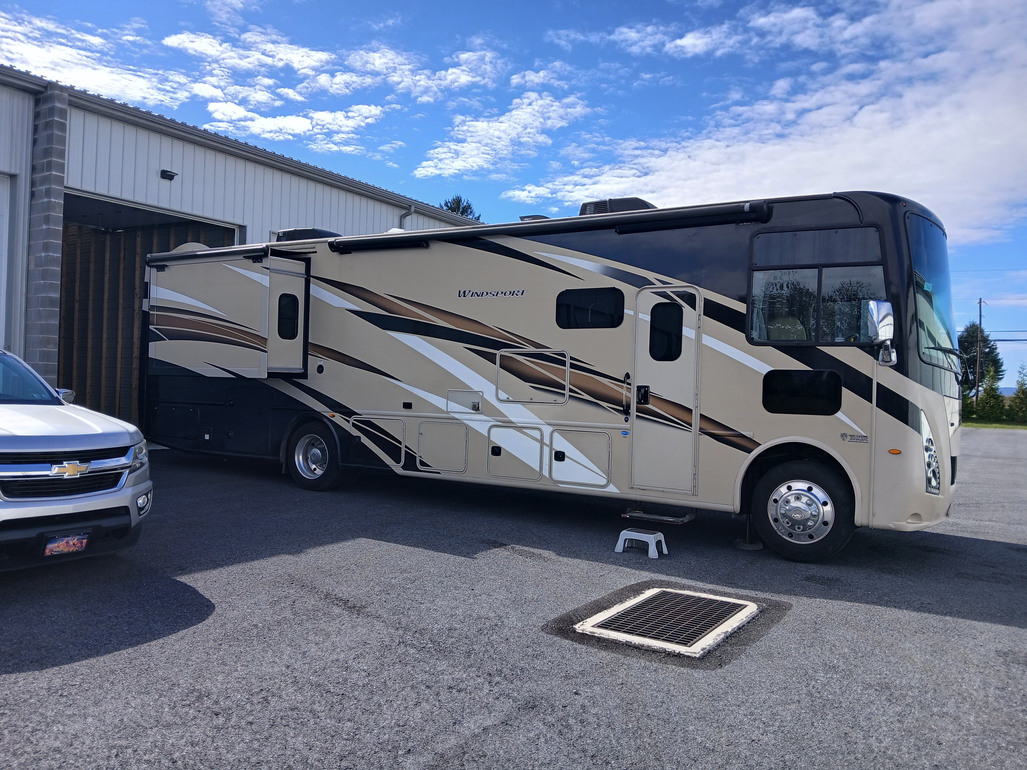 2021 Thor Motor Coach WINDSPORT 35M RV