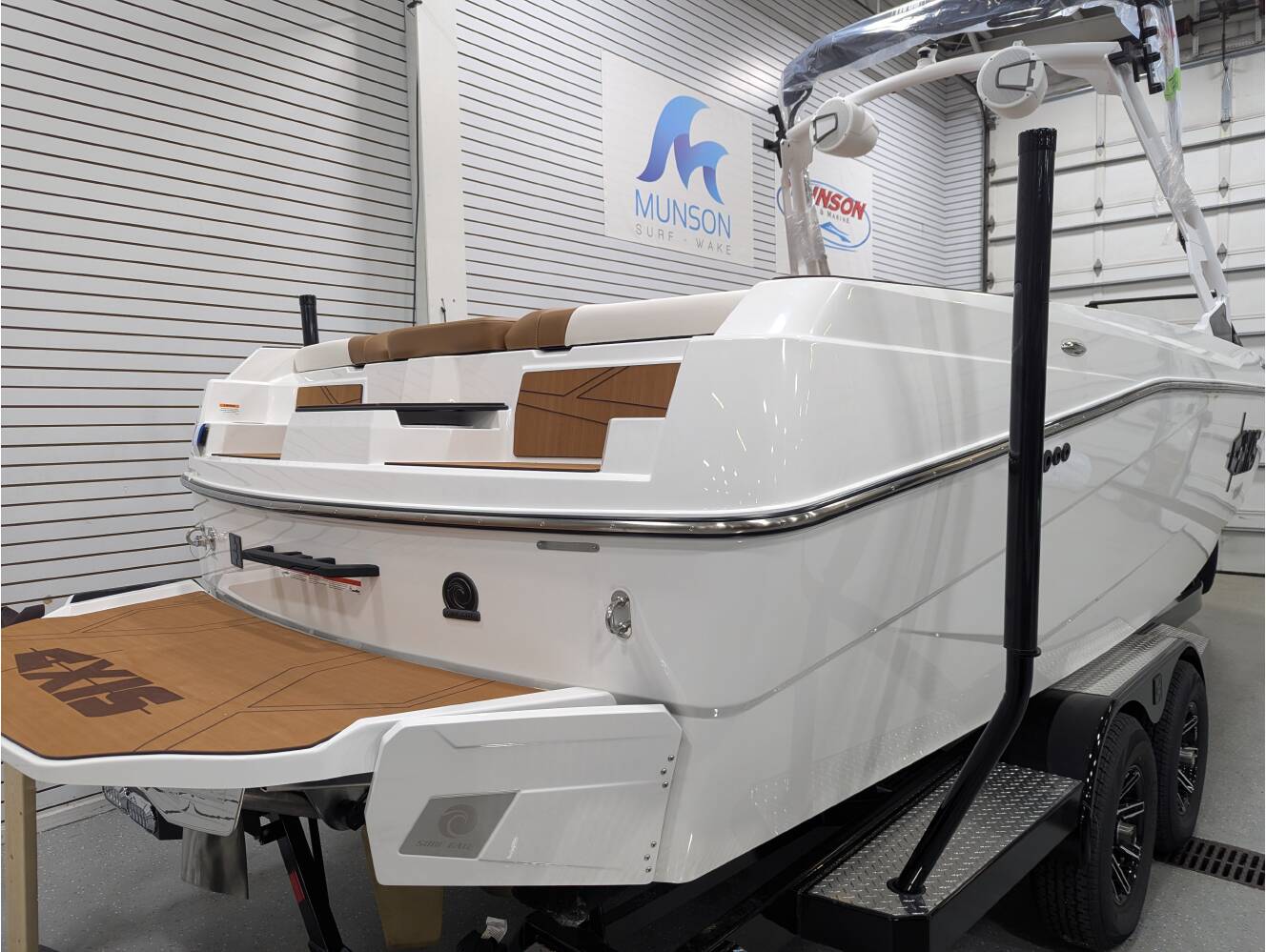 A photo of this 2026 Axis T250